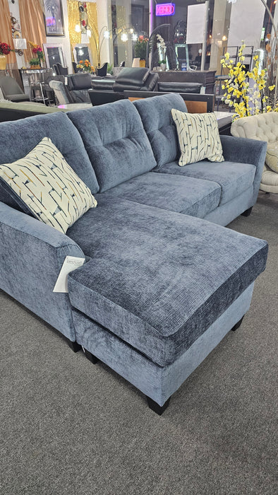 SECTIONAL SOFA 90"long