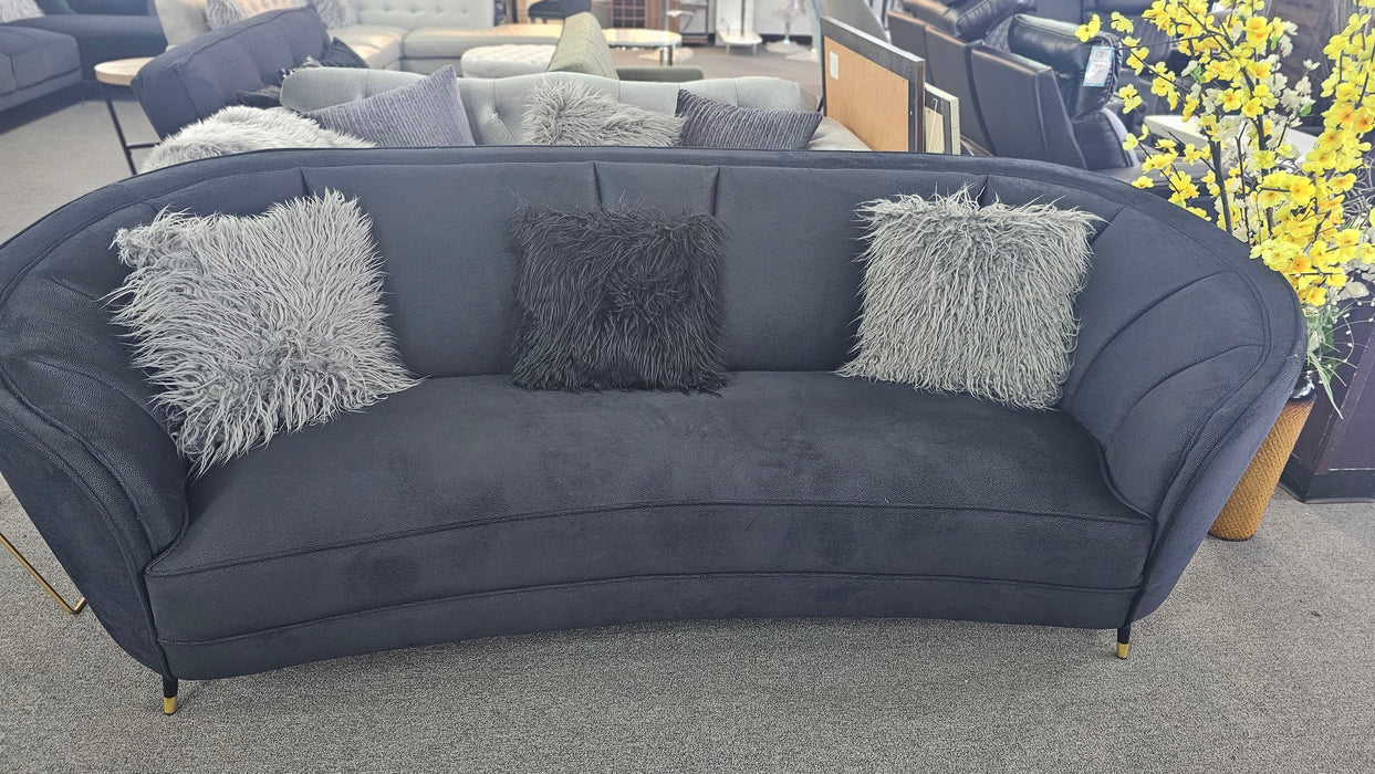 Sofa black velvet (CLEARANCE)