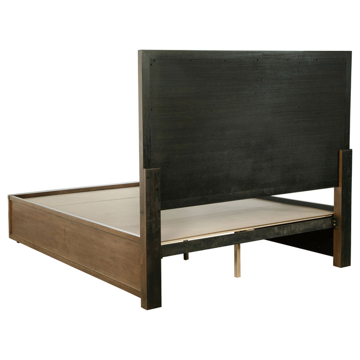 Terrace Queen Bed