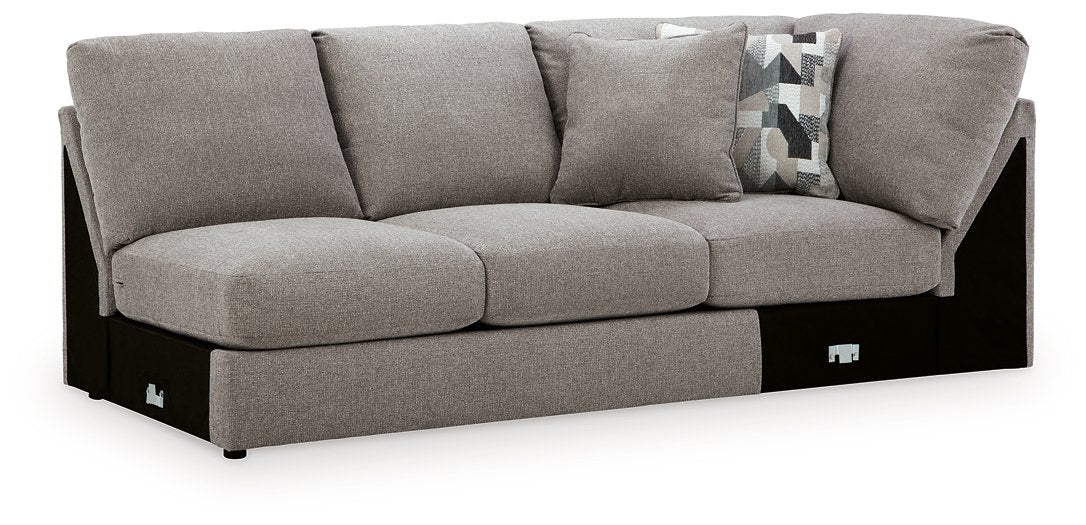 Lindon Sectional with Chaise