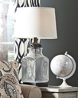 Sharolyn Table Lamp